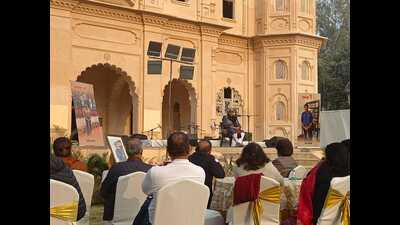 “Kamal Khan, through his works, always tried to preserve the pluralistic diversity of the country. He never fell prey to political projects, unlike the media today,” said Agrawal. (HT) “Kamal Khan, through his works, always tried to preserve the pluralistic diversity of the country. He never fell prey to political projects, unlike the media today,” said Agrawal. (HT)