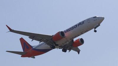 Akasa Air passenger aircraft prepares to land at Chhatrapati Shivaji International Airport in Mumbai. (REUTERS FILE PHOTO) Akasa Air passenger aircraft prepares to land at Chhatrapati Shivaji International Airport in Mumbai. (REUTERS FILE PHOTO)