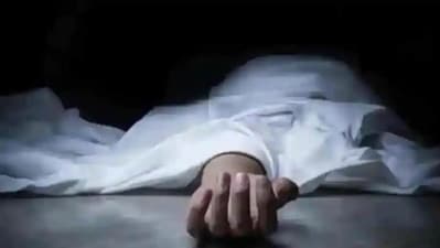 While his wife and newborn son were resting in the hospital’s ICU, Shivagopalaiah, faced with financial constraints, was forced to sleep in the hospital courtyard.