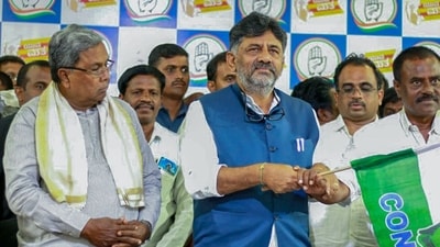 Karnataka CM Siddaramaiah and deputy CM DK Shivakumar. (HT_PRINT) Karnataka CM Siddaramaiah and deputy CM DK Shivakumar. (HT_PRINT)