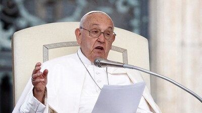 An introspective Pope Francis’ autobiography, which was published on Tuesday, doubles down on some of his most contentious actions as pope and reveals some of the behind-the-scenes dynamics of the secret 2013 conclave that elected him pope and the pushback he has faced ever since. (REUTERS)