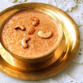 Payesh made with nolen gur is a must on Sankranti (instagram) Payesh made with nolen gur is a must on Sankranti (instagram)
