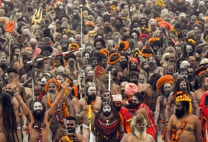 Juna Akhara's Naga Sadhus throng at Triveni Sangam to take 'Amrit Snan' on the occasion of 'Makar Sankranti' during the ongoing Mahakumbh 2025 in Prayagraj on Tuesday. (ANI) Juna Akhara's Naga Sadhus throng at Triveni Sangam to take 'Amrit Snan' on the occasion of 'Makar Sankranti' during the ongoing Mahakumbh 2025 in Prayagraj on Tuesday. (ANI)