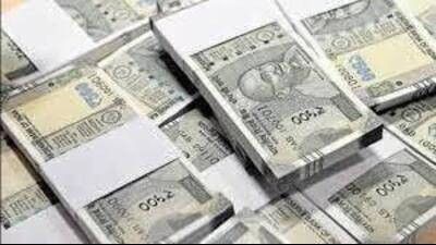 According to the data, some departments have also made positive efforts to reduce their outstanding amounts where seven government departments have collectively paid  ₹97.82 lakh (HT File)