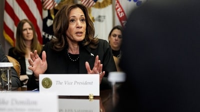 With just days left before the January 20 Inauguration Day, US President Kamala Harris has still not formally invited her replacement JD Vance for a sit-down or VP residence tour. (Samuel Corum/Sipa/Bloomberg) With just days left before the January 20 Inauguration Day, US President Kamala Harris has still not formally invited her replacement JD Vance for a sit-down or VP residence tour. (Samuel Corum/Sipa/Bloomberg)