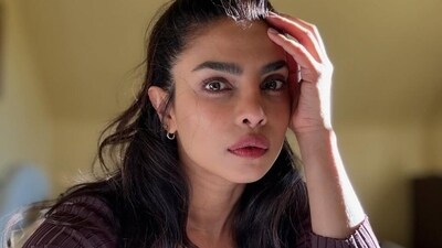 Priyanka Chopra's DIY beauty remedies will give you glowing skin and healthy hair. Priyanka Chopra's DIY beauty remedies will give you glowing skin and healthy hair.