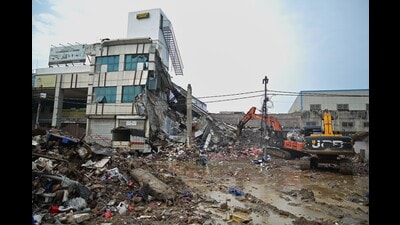 The building which collapsed in Lucknow’s Transport Nagar on September 7, 2024. (HT File Photo) The building which collapsed in Lucknow’s Transport Nagar on September 7, 2024. (HT File Photo)