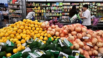US Labour Department is expected to report that in December the consumer price index rose 2.8% from a year ago, according to economists surveyed by FactSet (AFP) US Labour Department is expected to report that in December the consumer price index rose 2.8% from a year ago, according to economists surveyed by FactSet (AFP)