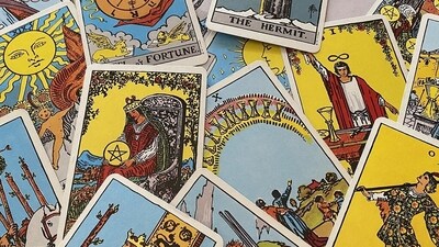 Read your daily tarot prediction for January 15, 2025.