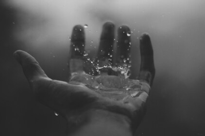 Botox can help to tackle those embarrassing sweaty palms. Here's how palmar hyperhidrosis can pose problems (Photo by Geetanjal Khanna on Unsplash) Botox can help to tackle those embarrassing sweaty palms. Here's how palmar hyperhidrosis can pose problems (Photo by Geetanjal Khanna on Unsplash)