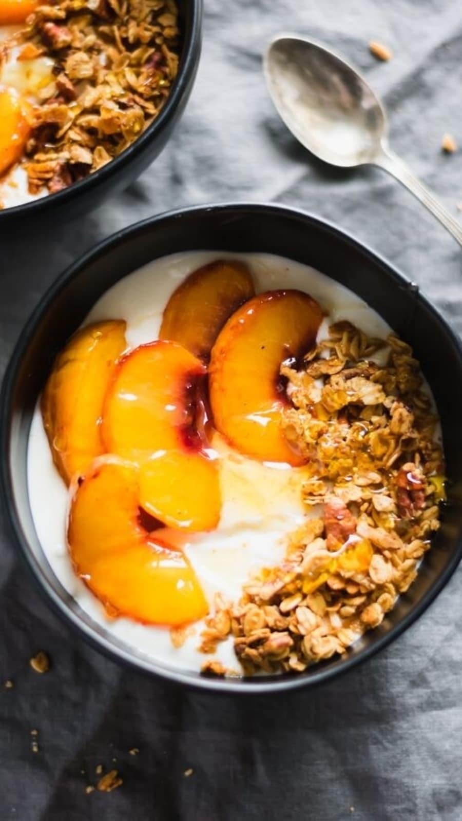 peach_crisp_yogurt_bowls