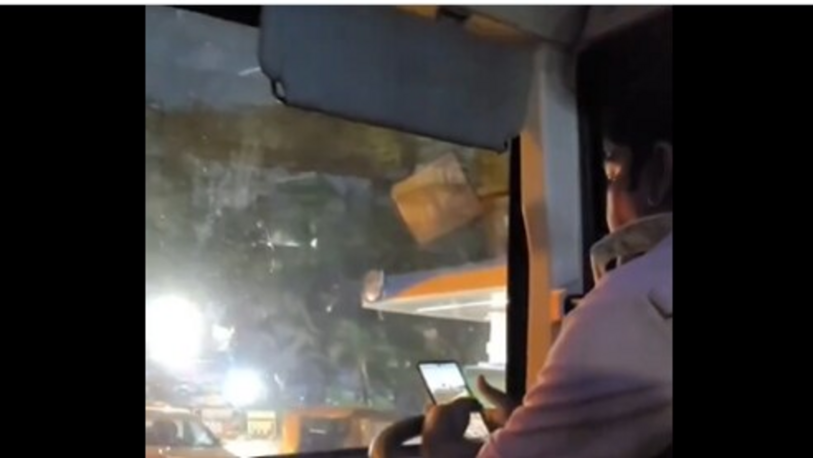 Bengaluru: BMTC bus driver caught watching reels while driving. Watch ...