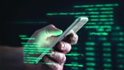 Representational image) The new cyber fraud scam makes people lose money almost daily due to bad investments (HT_PRINT)