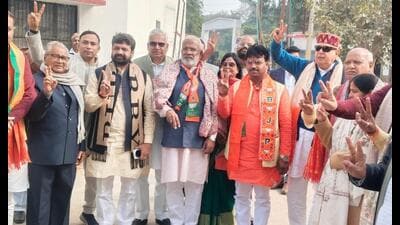 BJP candidate from Milkipur assembly seat Chandrabhan Paswan (in saffron kurta) filed his nomination on Jan 16. (Sourced) BJP candidate from Milkipur assembly seat Chandrabhan Paswan (in saffron kurta) filed his nomination on Jan 16. (Sourced)