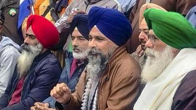 Farmer leader Sarwan Singh Pandher addresses the media at Shambhu border in Patiala on Thursday. (PT) Farmer leader Sarwan Singh Pandher addresses the media at Shambhu border in Patiala on Thursday. (PT)