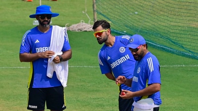 :India's Virat Kohli, Rohit Sharma and Abhishek Nayar, during practice session (HT_PRINT) :India's Virat Kohli, Rohit Sharma and Abhishek Nayar, during practice session (HT_PRINT)
