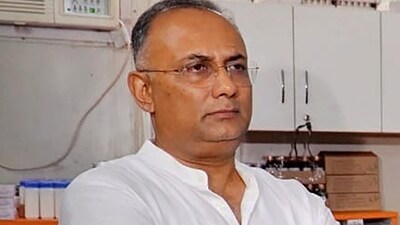 Karnataka Health Minister Dinesh Gundu Rao. (PTI) Karnataka Health Minister Dinesh Gundu Rao. (PTI)