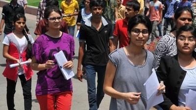 JEE Main 2025 Session 1 Exam: NTA finds dicrepancy in candidates' images (Mourya/ Hindustan Times) JEE Main 2025 Session 1 Exam: NTA finds dicrepancy in candidates' images (Mourya/ Hindustan Times)