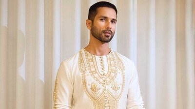 Bollywood actor Shahid Kapoor and his wife Mira Kapoor have given on rent their Mumbai luxury apartment for a monthly rent of ₹75,000, documents accessed by Square Yards showed. (Photo: Instagram) Bollywood actor Shahid Kapoor and his wife Mira Kapoor have given on rent their Mumbai luxury apartment for a monthly rent of ₹75,000, documents accessed by Square Yards showed. (Photo: Instagram)