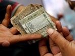 8th Pay Commission salary: The decision to set up the 8th Pay Commission was taken at a meeting of the Cabinet chaired by Prime Minister Narendra Modi
