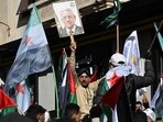 A man lifts a picture of Mahmoud Abbas as people take to the streets of Damascus to show their support for the Palestinian Authority in front of the Palestinian embassy in Damascus on January 9, 2025. (AFP) A man lifts a picture of Mahmoud Abbas as people take to the streets of Damascus to show their support for the Palestinian Authority in front of the Palestinian embassy in Damascus on January 9, 2025. (AFP)