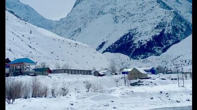 Fresh snowfall in Lahaul-Spiti, Himachal Pradesh, on Friday. (Aqil Khan /HT) Fresh snowfall in Lahaul-Spiti, Himachal Pradesh, on Friday. (Aqil Khan /HT)