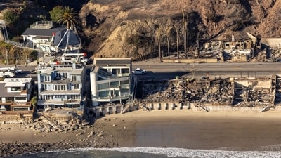 Oceanfront homes on the Pacific Coast Highway destroyed by the Palisades Fire in Malibu, California, US, on Wednesday, Jan. 15, 2025. Photographer: Jill Connelly/Bloomberg (Bloomberg) Oceanfront homes on the Pacific Coast Highway destroyed by the Palisades Fire in Malibu, California, US, on Wednesday, Jan. 15, 2025. Photographer: Jill Connelly/Bloomberg (Bloomberg)