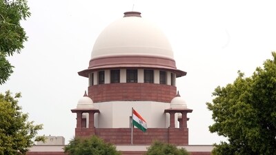 New Delhi: A view of the Supreme Court (SC) of India, in New Delhi, Friday, July 12, 2024. SC on Friday granted interim bail to Kejriwal in a money laundering case linked to the alleged excise policy scam. (PTI Photo/Atul Yadav) (PTI07_12_2024_000025A) (PTI) New Delhi: A view of the Supreme Court (SC) of India, in New Delhi, Friday, July 12, 2024. SC on Friday granted interim bail to Kejriwal in a money laundering case linked to the alleged excise policy scam. (PTI Photo/Atul Yadav) (PTI07_12_2024_000025A) (PTI)