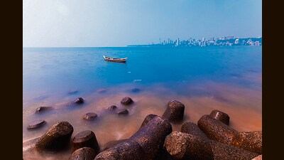 The Arabian sea off downtown Mumbai. (Shutterstock) The Arabian sea off downtown Mumbai. (Shutterstock)