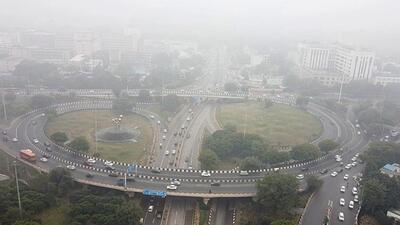 Visibility at Palam dropped to zero by 9:30pm on Thursday and continued to prevail till 3am on Friday. (ANI photo) Visibility at Palam dropped to zero by 9:30pm on Thursday and continued to prevail till 3am on Friday. (ANI photo)