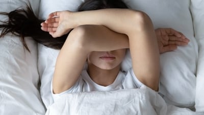 Know why you have the urge to be alone when you are overwhelmed or stressed. (Shutterstock) Know why you have the urge to be alone when you are overwhelmed or stressed. (Shutterstock)