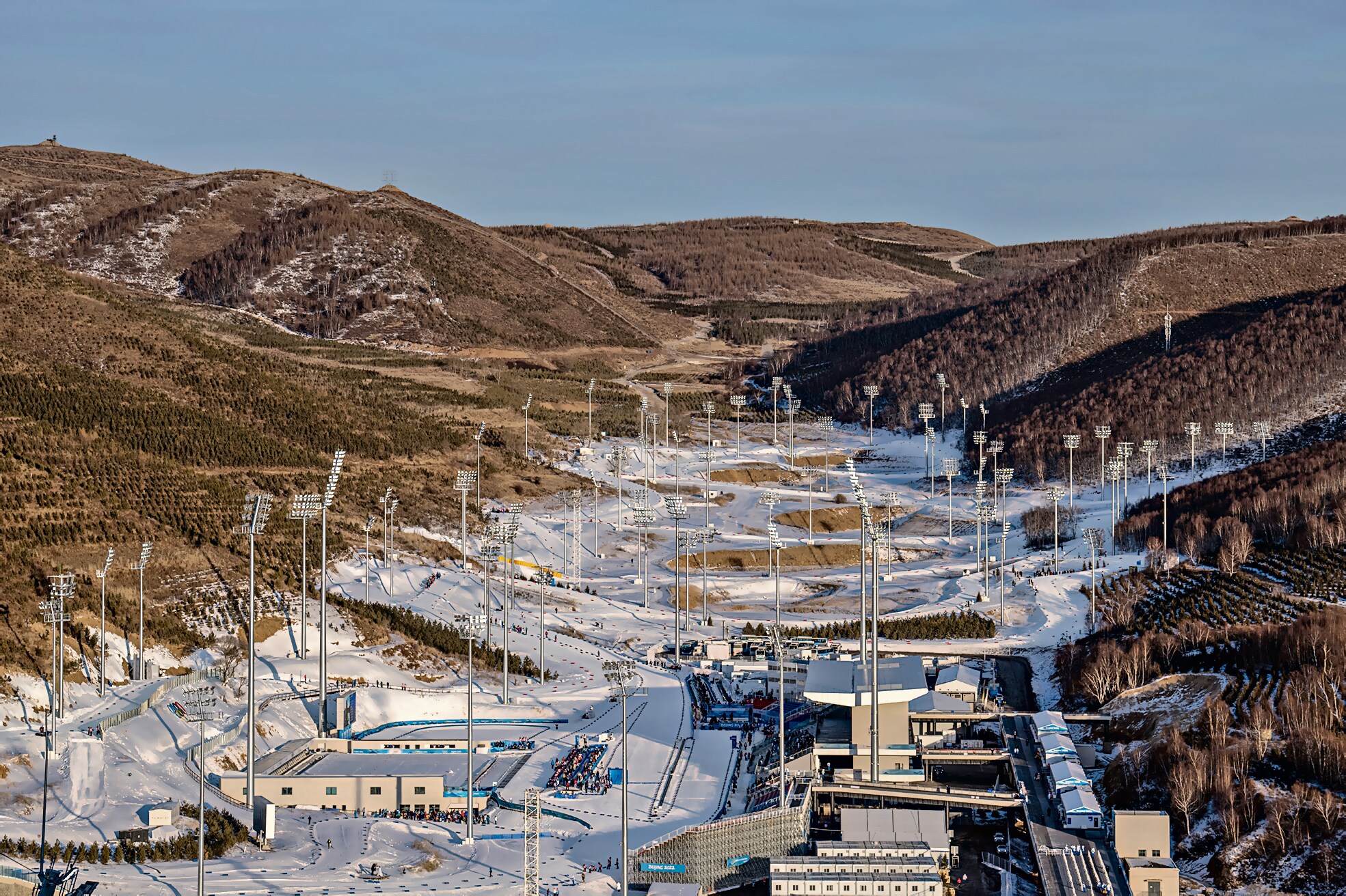 Artificial snow fuelled the entire Winter Olympics in Beijing, for the first time ever, in 2022. (Getty Images) Artificial snow fuelled the entire Winter Olympics in Beijing, for the first time ever, in 2022. (Getty Images)