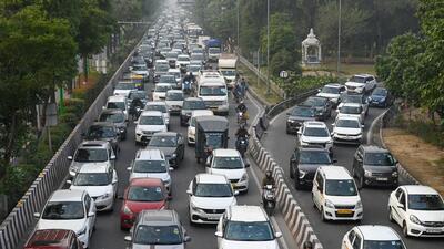 Heavy, medium, and light goods vehicles will be barred from entering Delhi during this time and rerouted to the Eastern Peripheral Expressway via the Noida-Greater Noida Expressway. (Sunil Ghosh/HT Photo) Heavy, medium, and light goods vehicles will be barred from entering Delhi during this time and rerouted to the Eastern Peripheral Expressway via the Noida-Greater Noida Expressway. (Sunil Ghosh/HT Photo)