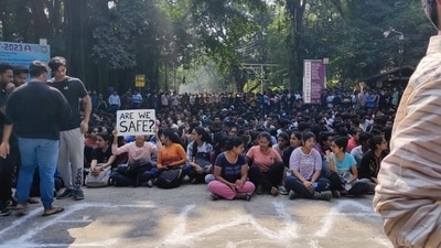 Students protesting at IIT-BHU campus. (File photo) Students protesting at IIT-BHU campus. (File photo)