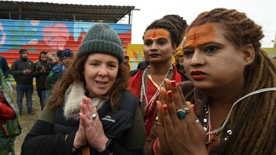 Foreign devotees from various countries like Greece, Japan and Ukraine etc were observed displaying their devotion and enthusiasm at the Mahakumbh Mela.&nbsp; (Hindustan Times/Deepak Gupta)