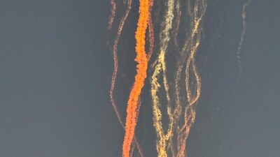 In this handout image courtesy of Greg Blee, debris from the SpaceX Starship is seen in the sky near Providenciales, Turks and Caicos on January 16, 2025. Hours after Jeff Bezos's Blue Origin nailed its first-ever orbital mission, (AFP) In this handout image courtesy of Greg Blee, debris from the SpaceX Starship is seen in the sky near Providenciales, Turks and Caicos on January 16, 2025. Hours after Jeff Bezos's Blue Origin nailed its first-ever orbital mission, (AFP)