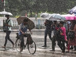 Areas such as MG Road, Jayanagar, Hebbal, Sultanpalya, RT Nagar, and RR Nagar reported light rain during the early hours of Sunday.