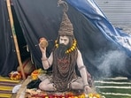 Panchayati Niranjani Akhara's Digambar Ajay Giri, popularly known as Rudraksh Baba, wears 108 rudraksh garlands consisting of 11,000 rudraksh. The weight of these Rudrakshas is more than 30 kilograms. Several devotees and social media influencers have been drawn towards the baba to take pictures and videos of him.&nbsp;