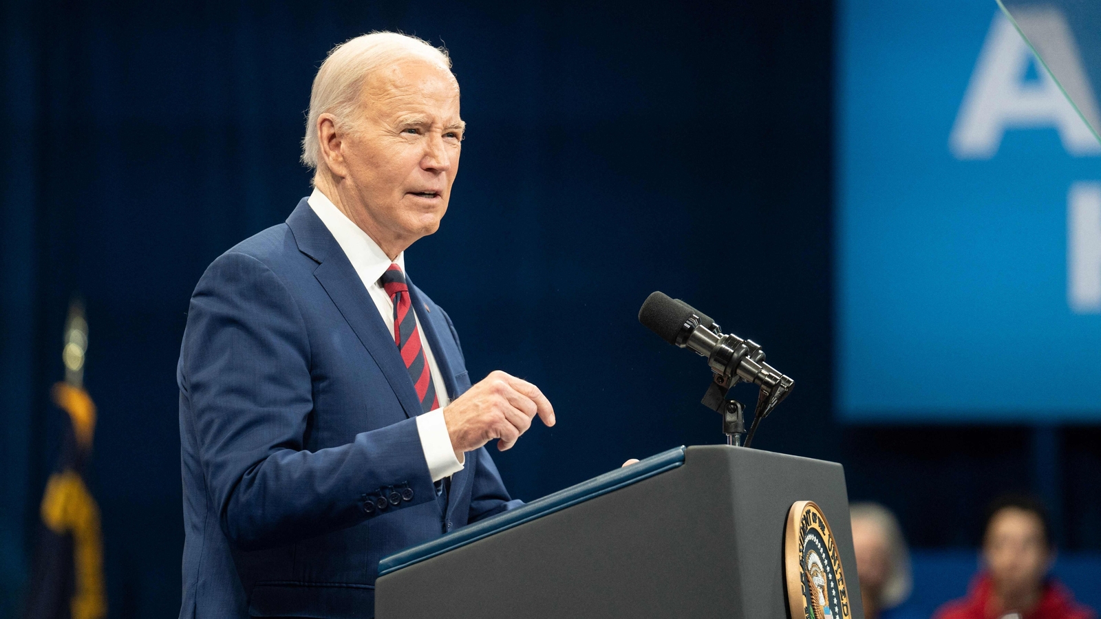 Joe Biden staffers make bombshell revelations about his cognitive decline: ‘He genuinely didn’t know what…’ Joe Biden staffers make bombshell revelations about his cognitive decline: ‘He genuinely didn’t know what…’