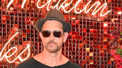 Mumbai real estate: Hrithik Roshan has given on rent a 2,727 sq ft commercial space owned by him in Mumbai's Goregaon area for a monthly rent of ₹5.62 lakh. (HT Files) Mumbai real estate: Hrithik Roshan has given on rent a 2,727 sq ft commercial space owned by him in Mumbai's Goregaon area for a monthly rent of ₹5.62 lakh. (HT Files)