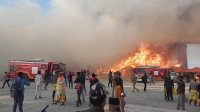 Mahakumbh fire: The fire broke out in Sector 19 of Mahakumbh tent city due to a suspected cylinder blast in one of the camps. (HT photo) Mahakumbh fire: The fire broke out in Sector 19 of Mahakumbh tent city due to a suspected cylinder blast in one of the camps. (HT photo)