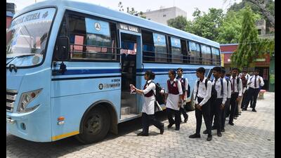 The students will visit scientific and historical sites in Delhi, Jaipur and Ahmedabad. (HT Photo) The students will visit scientific and historical sites in Delhi, Jaipur and Ahmedabad. (HT Photo)