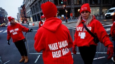 Supporters line up outside Capital One Arena for U.S. President-elect Donald Trump, ahead of his presidential inauguration, in Washington, U.S., January 19, 2025. REUTERS/Shannon Stapleton (REUTERS)