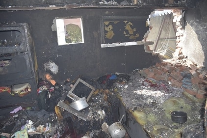 Two brothers, Shahnawaz and Shamshad, and their families lived with their parents in the house (burnt.photo/ Sakib Ali) Two brothers, Shahnawaz and Shamshad, and their families lived with their parents in the house (burnt.photo/ Sakib Ali)