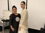 Dolly Jain, saree stylist to Deepika Padukone, shared the ultimate hack to deck up as the boss lady in a saree, while ensuring that we are warmly dressed in the winter season. Dolly Jain, saree stylist to Deepika Padukone, shared the ultimate hack to deck up as the boss lady in a saree, while ensuring that we are warmly dressed in the winter season.