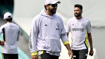 Rohit Sharma, Yashasvi Jaiswal and Shreyas Iyer have been named in Mumbai's squad for Ranji Trophy match against Jammu and Kashmir. (Photo by Saeed KHAN / AFP) / (AFP)