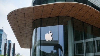 Mumbai real estate: In the highest ever commercial lease rentals in the country, Apple India Pvt Ltd has taken on rent 6,526 sq ft of space in Bandra Kurla Complex (BKC) in Mumbai at a monthly rental of ₹738 per sq ft. (Picture for representational purposes only) (Dhiraj Singh/Bloomberg) Mumbai real estate: In the highest ever commercial lease rentals in the country, Apple India Pvt Ltd has taken on rent 6,526 sq ft of space in Bandra Kurla Complex (BKC) in Mumbai at a monthly rental of ₹738 per sq ft. (Picture for representational purposes only) (Dhiraj Singh/Bloomberg)
