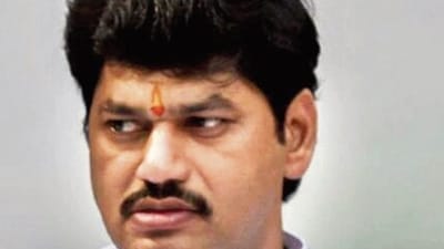 Mumbai, India - March 7, 2019: NCP leader Dhananjay Munde and Nawab Malik during press conference at B4 bungalow, Nariman Point in Mumbai, India, on Thursday, March 7, 2019. (Photo by Kunal Patil/Hindustan Times) (Kunal Patil/HT Photo) Mumbai, India - March 7, 2019: NCP leader Dhananjay Munde and Nawab Malik during press conference at B4 bungalow, Nariman Point in Mumbai, India, on Thursday, March 7, 2019. (Photo by Kunal Patil/Hindustan Times) (Kunal Patil/HT Photo)