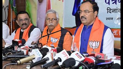 Uttar Pradesh deputy chief minister Keshav Prasad Maurya at a press conference in Varanasi on Jan 20. (HT photo)