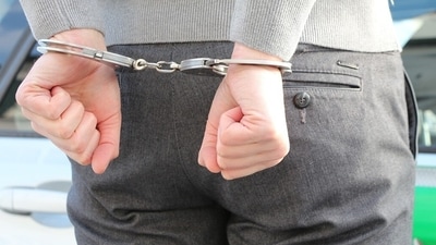 Two civic officials have been detained by the Anti-Corruption Bureau (ACB) for reportedly requesting a payment of  ₹1.3 lakh from a police officer in the Thane district of Maharashtra to prevent him from demolishing his home. (Pixabay/Representative)